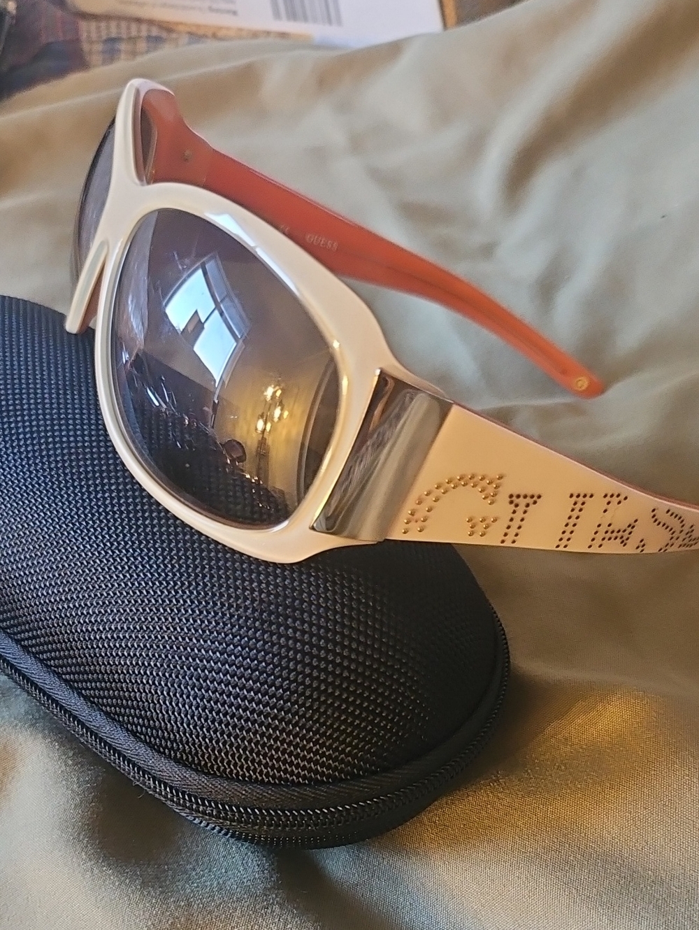 Guess Vintage Designer Sunglasses